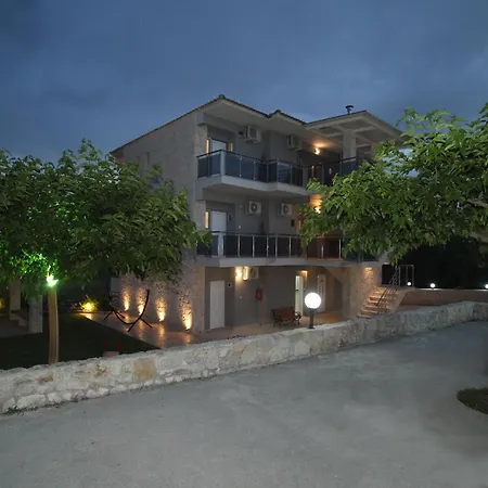 Apartment Panorama Siviris